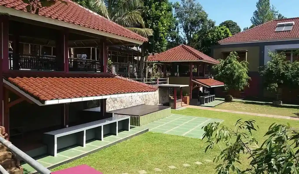Fasilitas villa ratu pancawati bogor