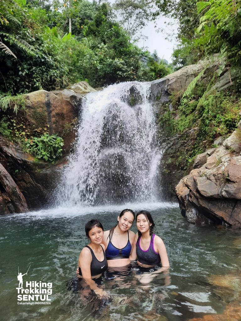 trekking curug hordeng